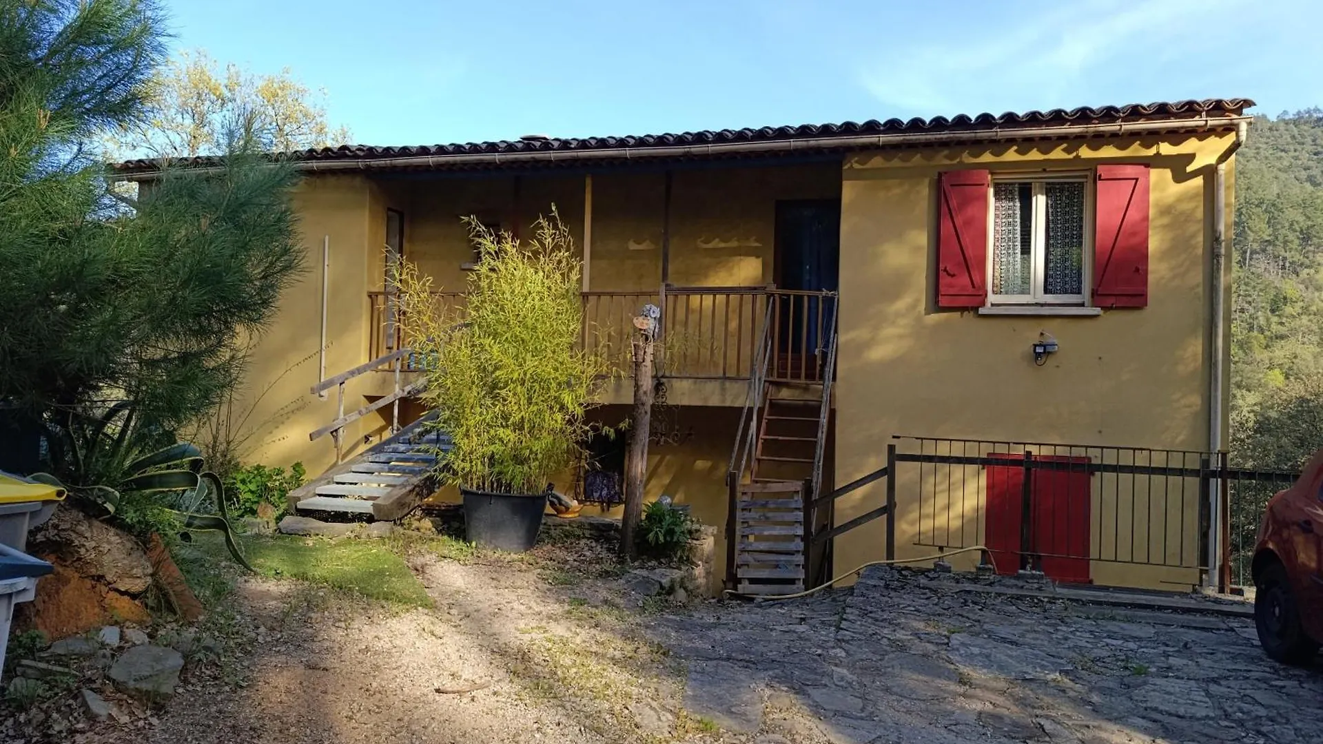 Apartment Gite Des Suvieres Les Mayons
