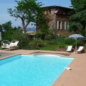 La Maison De Nathalie Couette-café